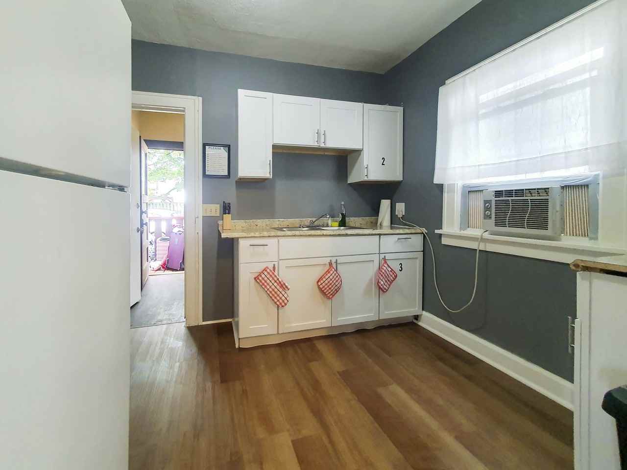 Stickney Ave - Photo 6 of 18