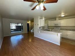 137 Peach Ter - Photo 2 of 12