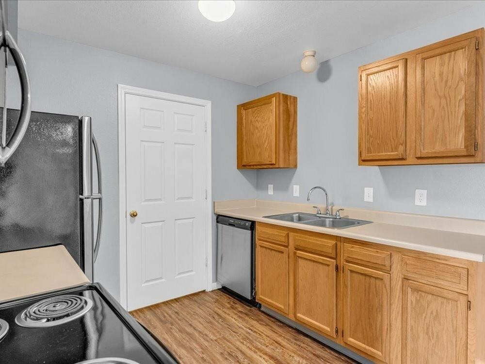 River Club - Photo 4 of 41