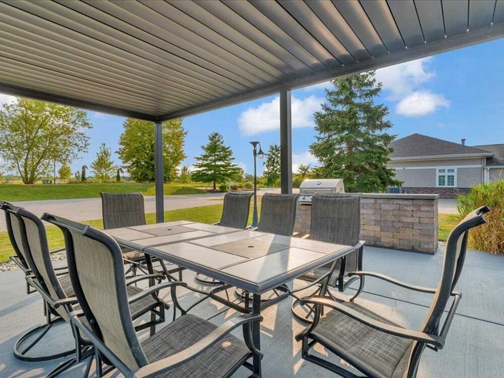 River Club - Photo 6 of 41