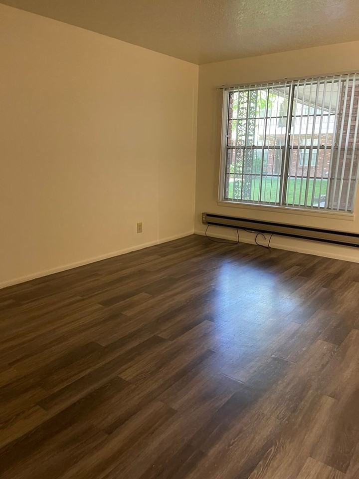 Virginian - Photo 5 of 16