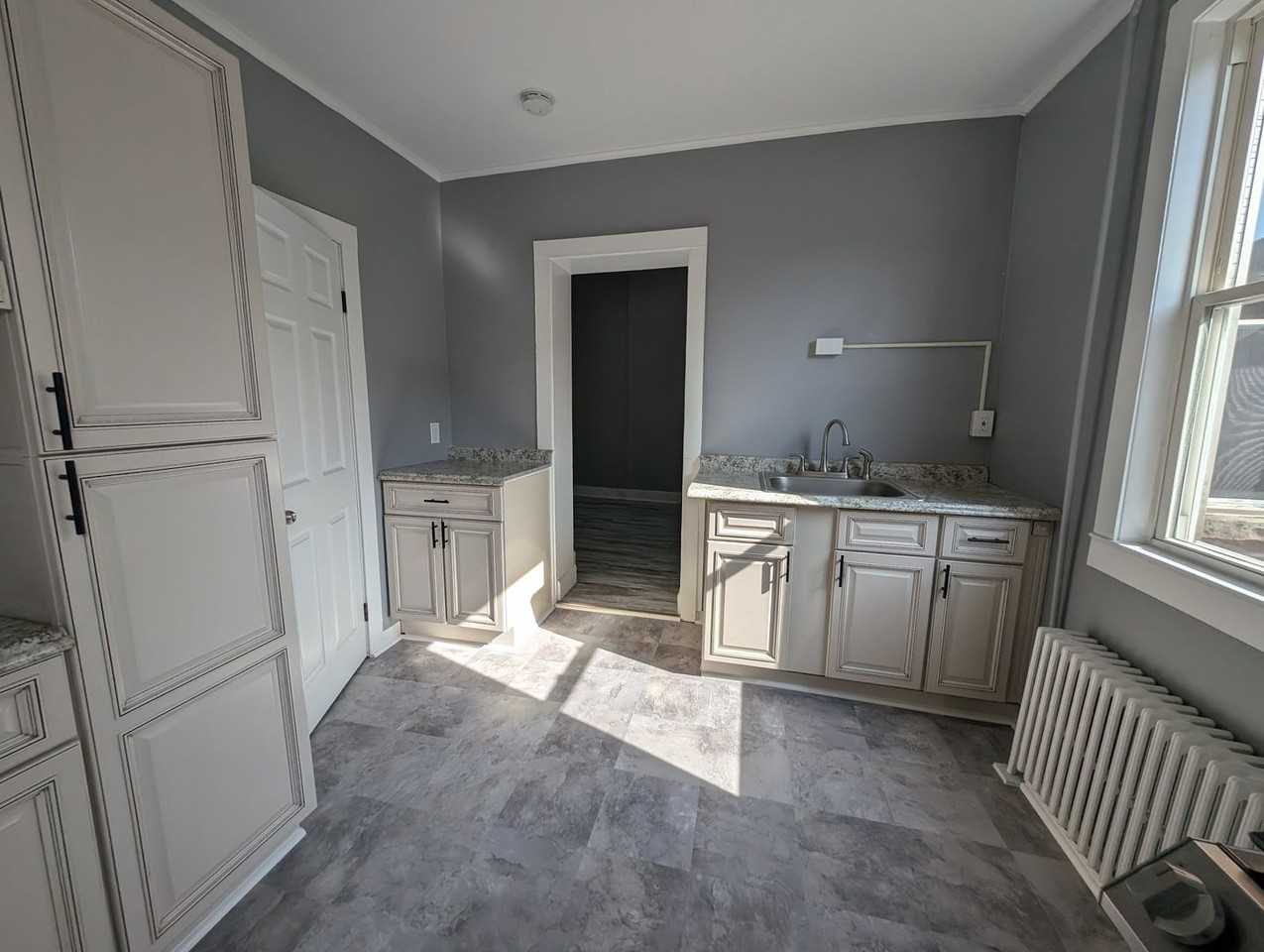 1273 Broadway - Photo 3 of 39