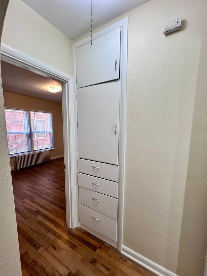 Whi-Mardis Manor Apts. - Photo 6 of 21