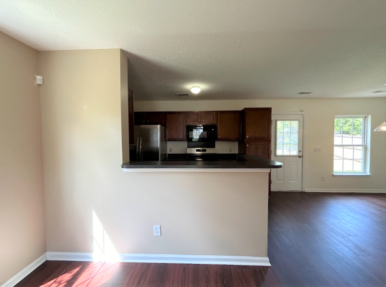 109 Kensel Court - Photo 6 of 28