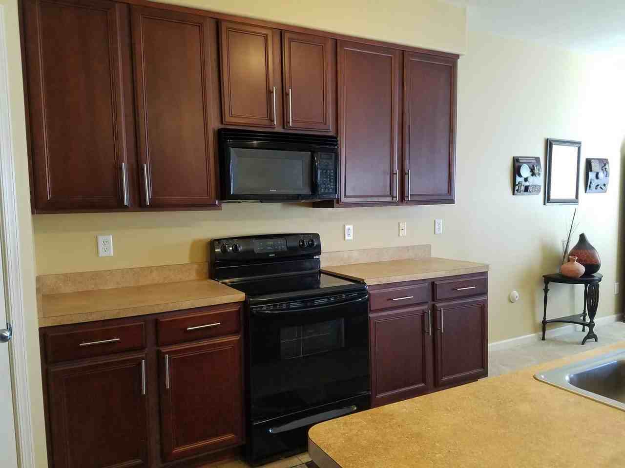 804 S Adams Landing Rd - Photo 2 of 9