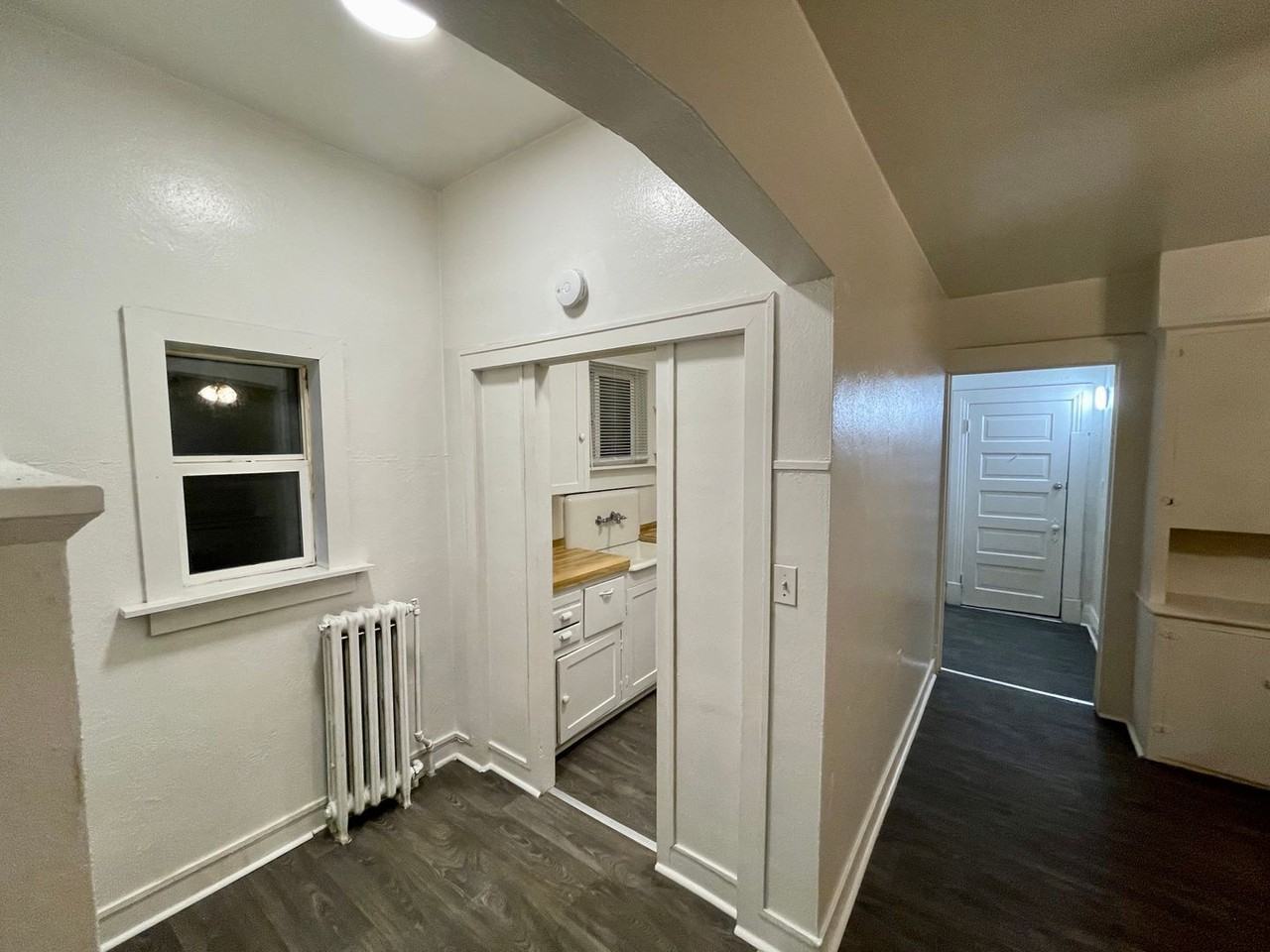 1101 W Maxwell Ave #E - Photo 5 of 9