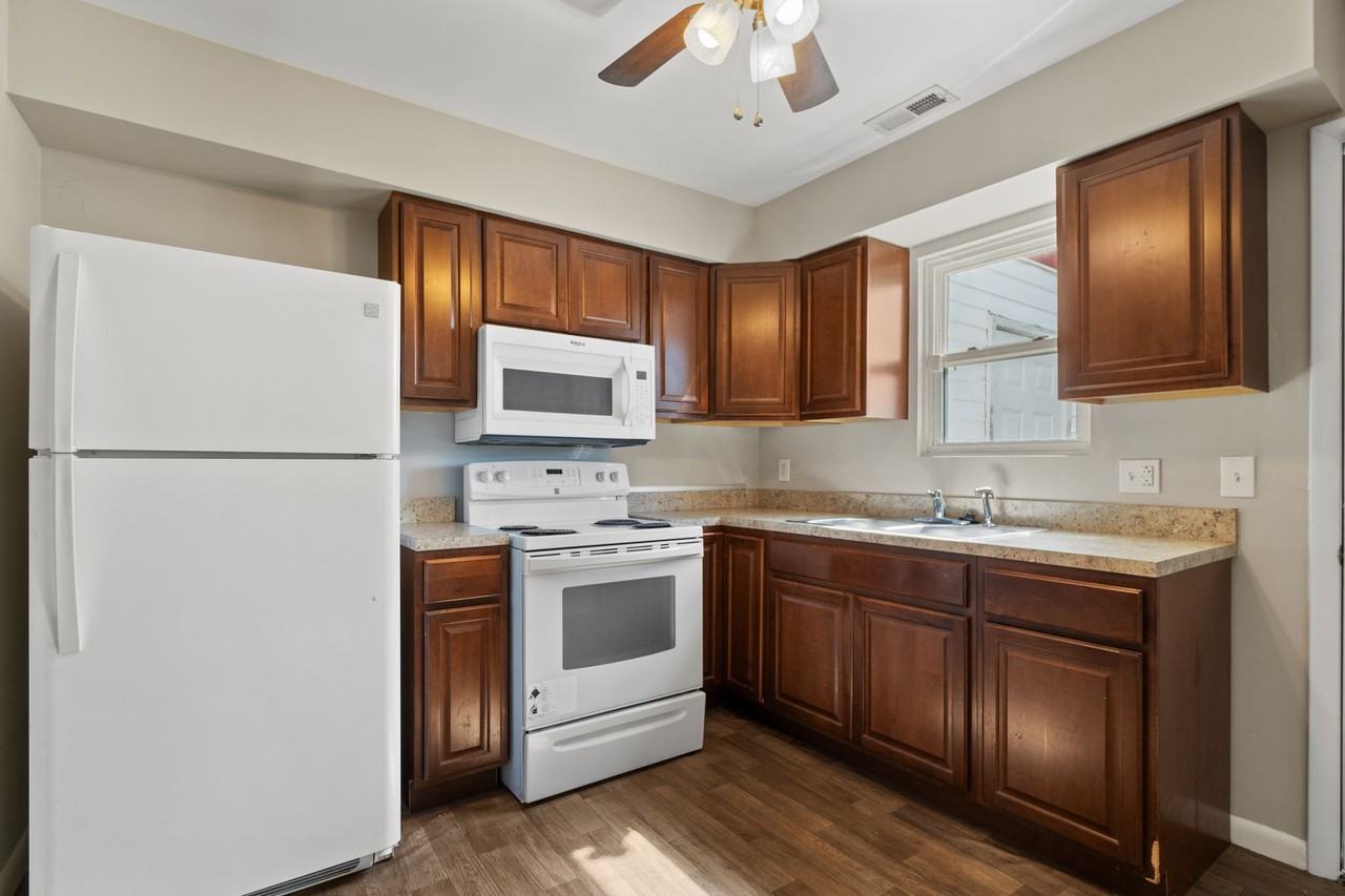 2817 2817 Eric Court - 2817 Eric Ct - Photo 6 of 26