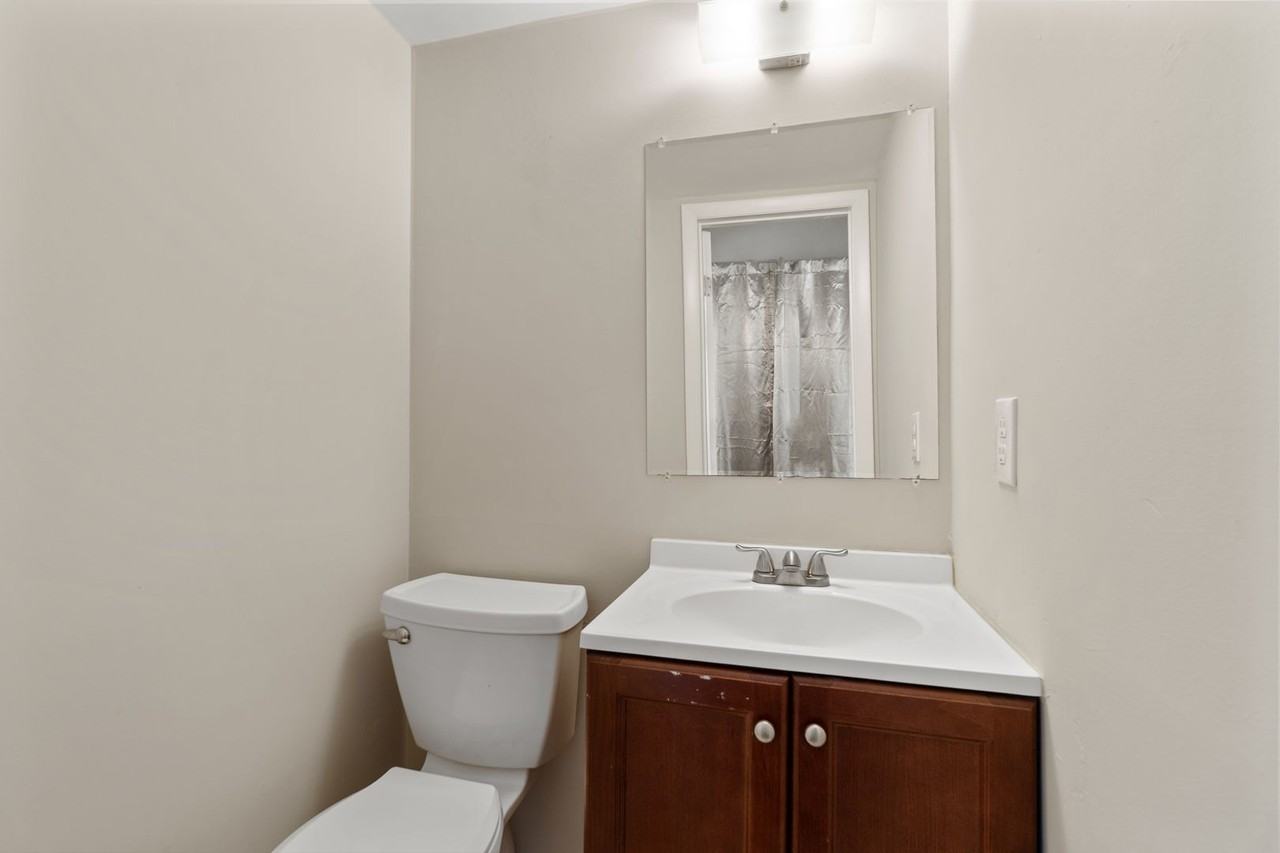 2817 2817 Eric Court - 2817 Eric Ct - Photo 7 of 26