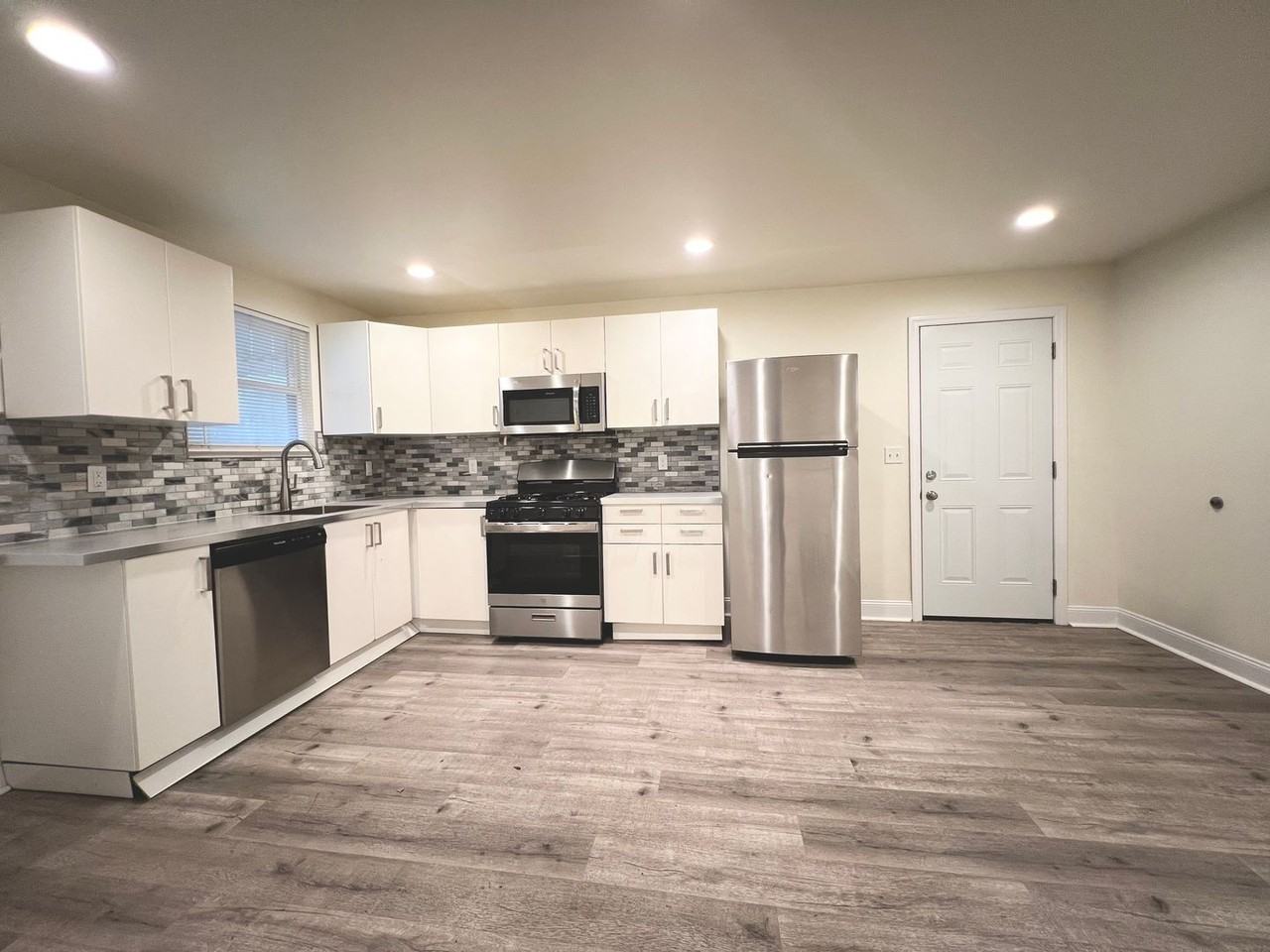 2023 Spring Street - Photo 7 of 16