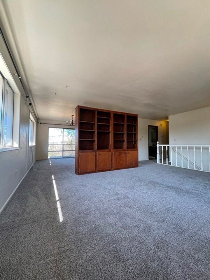 805 Lytton St - Photo 4 of 20
