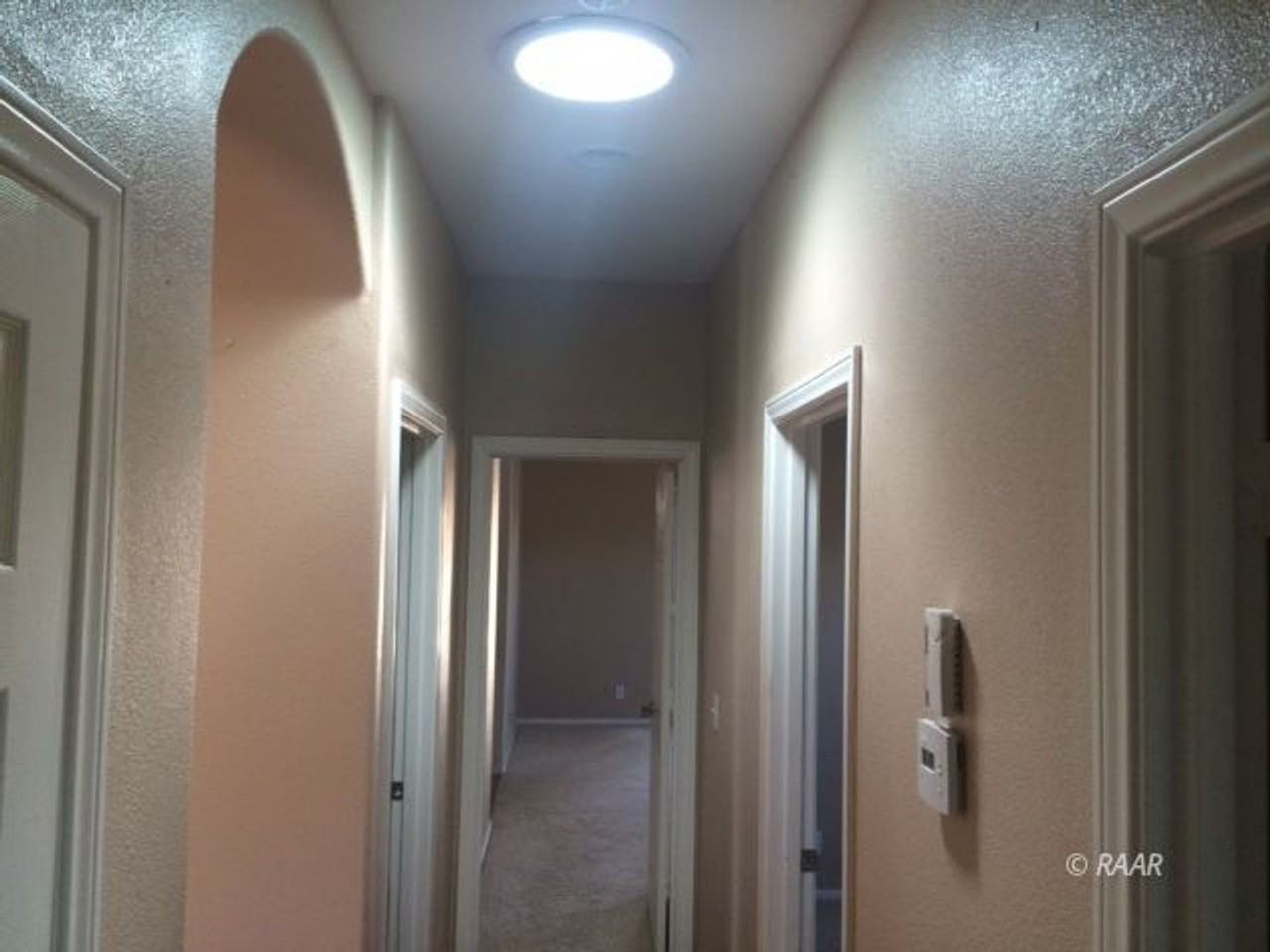 1416 W Coronado Ave - Photo 6 of 8