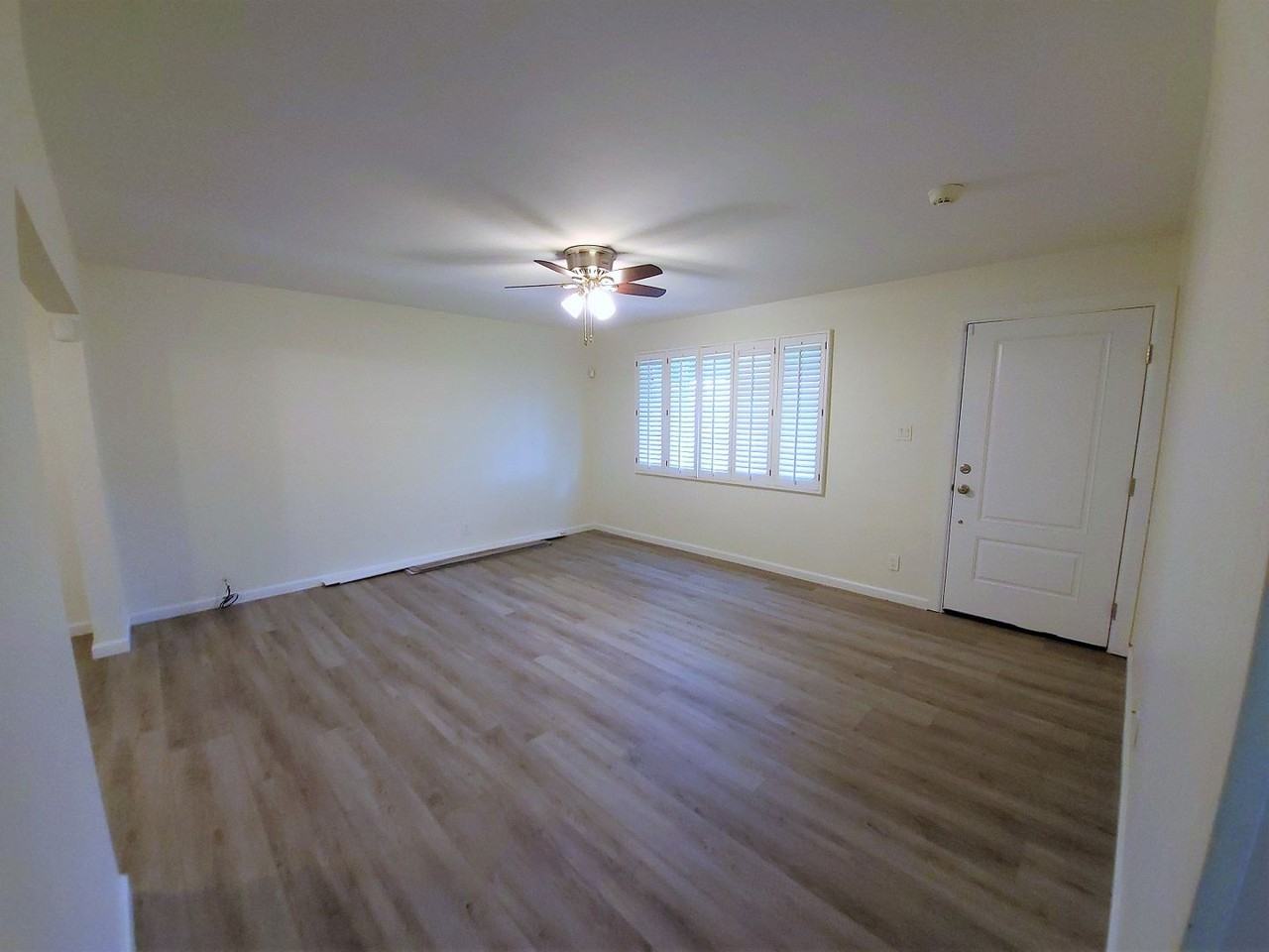 1414 E Orange St - Photo 2 of 18