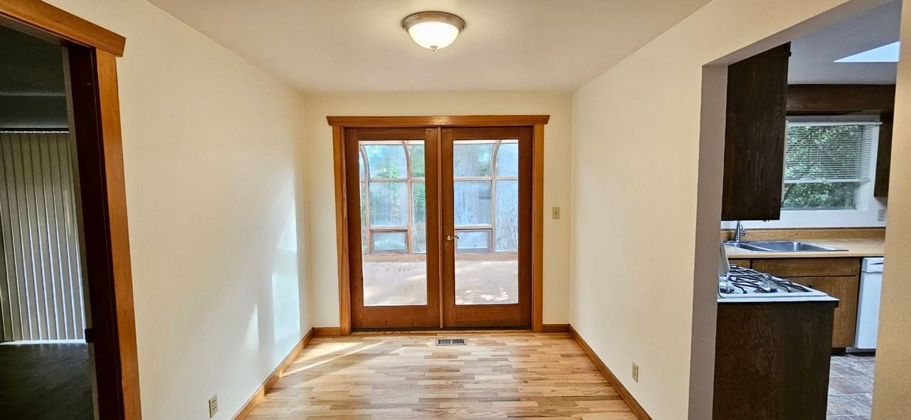 14831 Ne 12th St - Photo 6 of 17