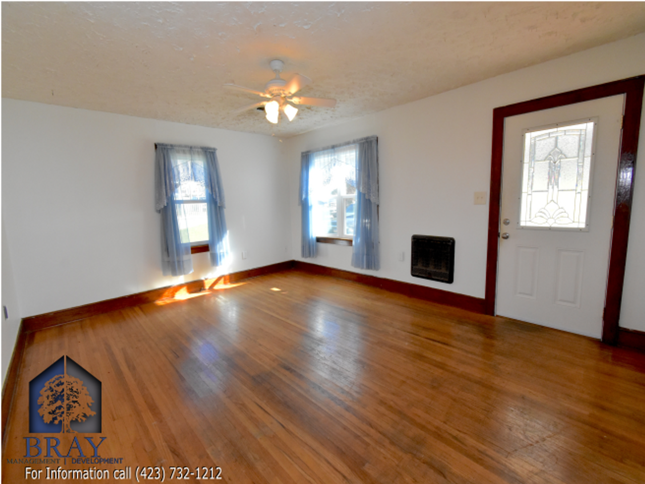 2307 Windsor Ave - Photo 3 of 21
