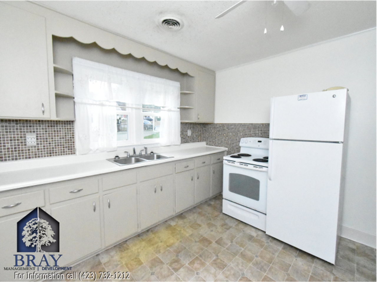 2307 Windsor Ave - Photo 6 of 21