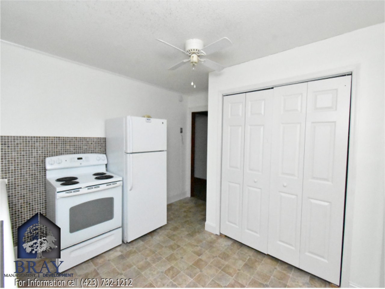 2307 Windsor Ave - Photo 7 of 21