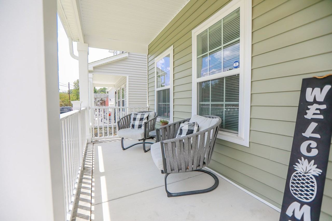 6524 Cabot Ave - Photo 3 of 50