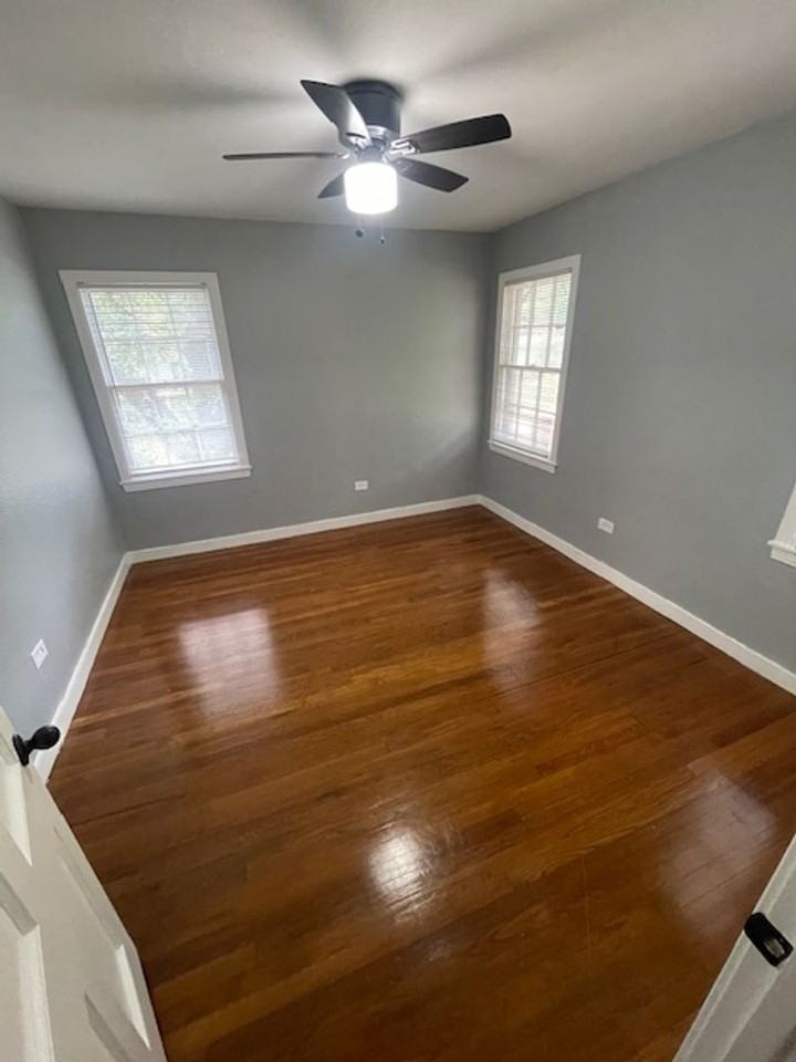 3406 W Brookview Dr - Photo 3 of 11