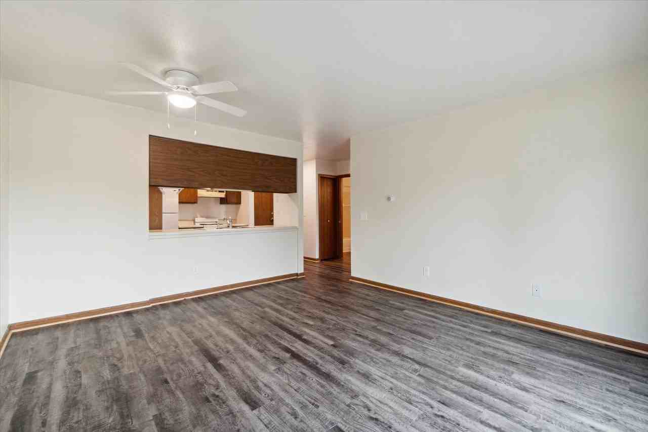 Countryside Apartments (Countryside Apts LLC) - Photo 7 of 15