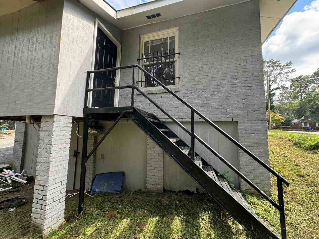 5111 N Main St - Photo 2 of 12