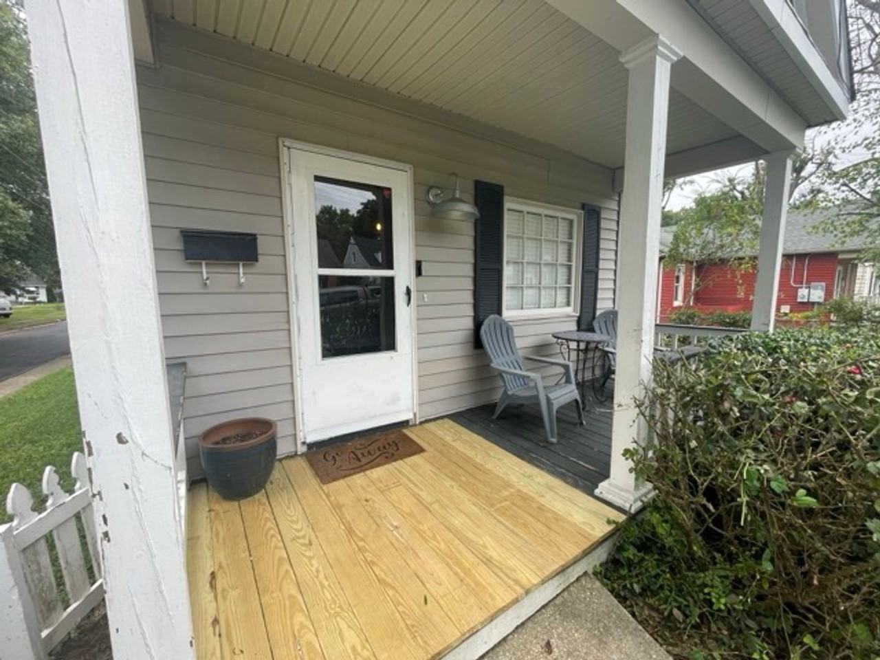 120 E 34th St - Photo 2 of 14