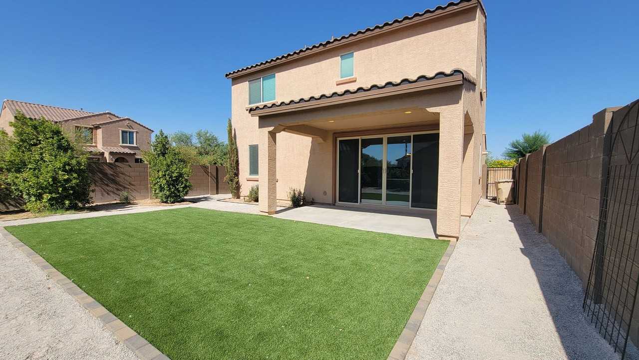 56 S 190th Ln - Photo 5 of 43