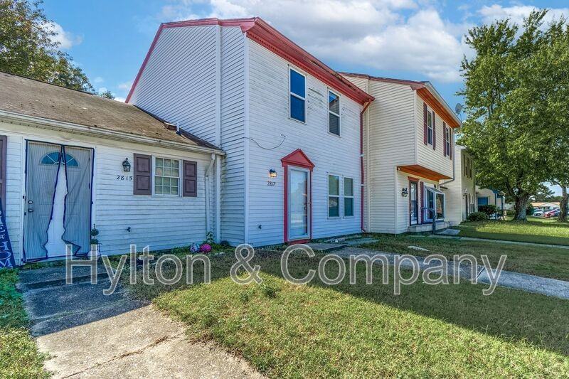 2817 Eric Ct #2817ERICCT - Photo 2 of 26