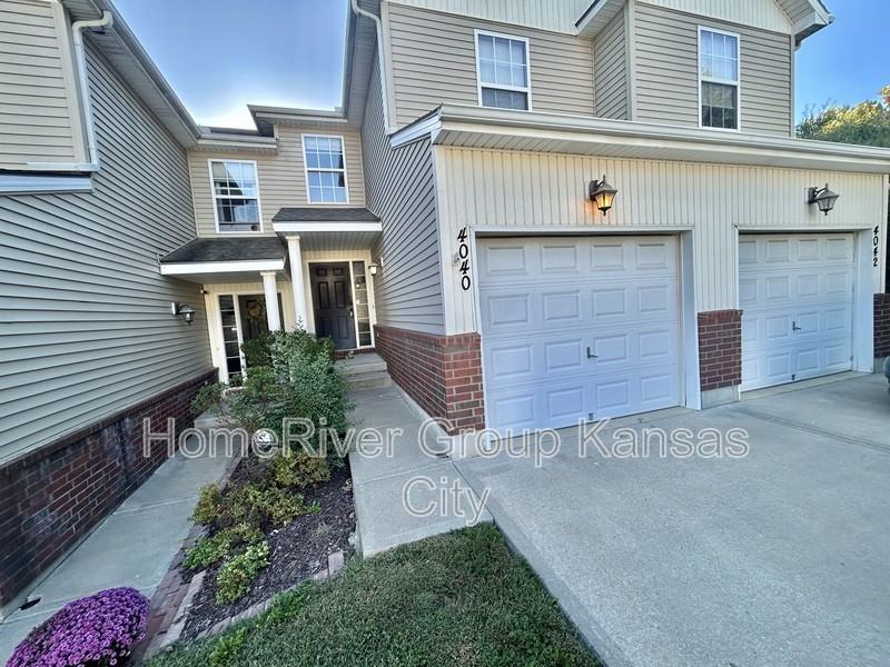 4040 N Hardesty Ave - Photo 2 of 27