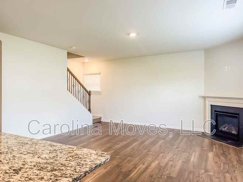 6 Corbel Dr - Photo 5 of 16