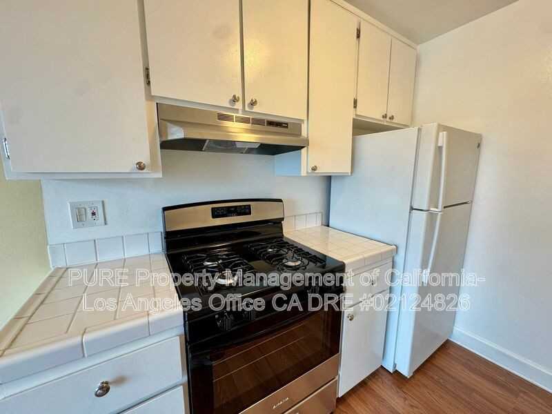 150 Hermosa Ave #3 - Photo 7 of 16