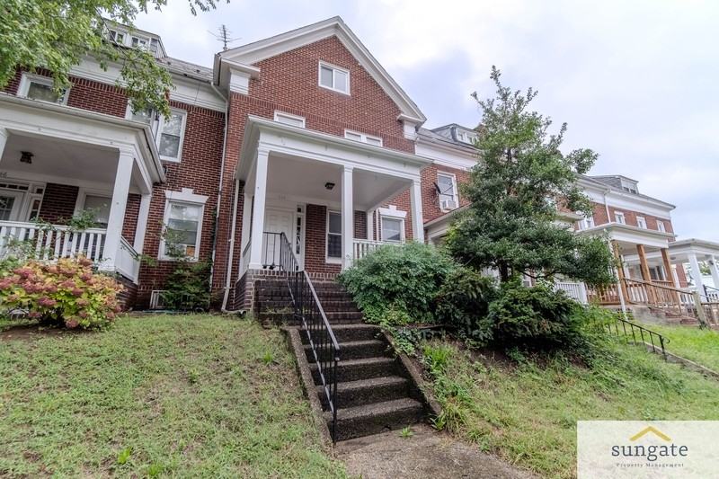 348 E University Pkwy - Photo 3 of 24