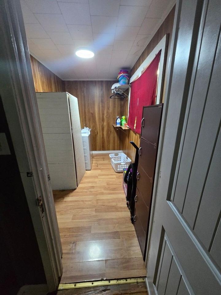 421 Marie St - Photo 2 of 8