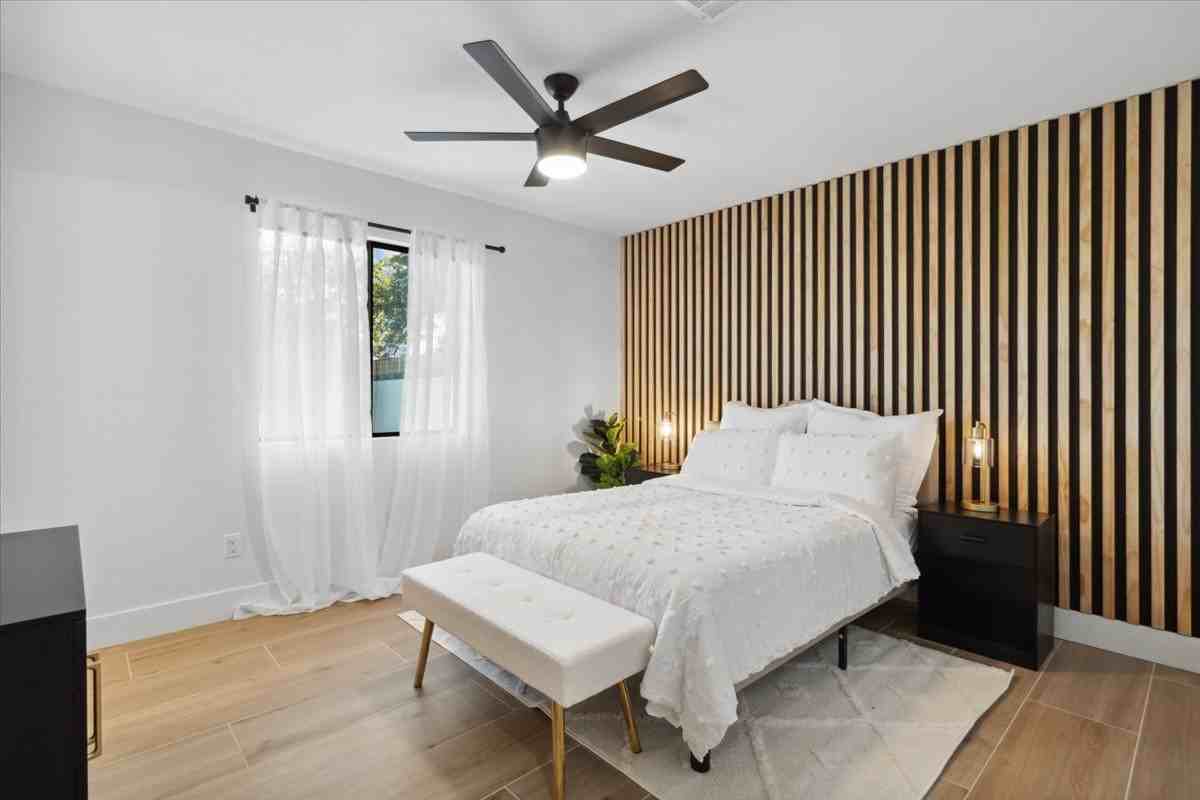 3319 E Campo Bello Dr - Photo 4 of 19