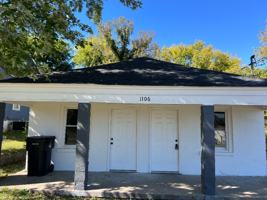 featured image of 1106 Parker St #1106