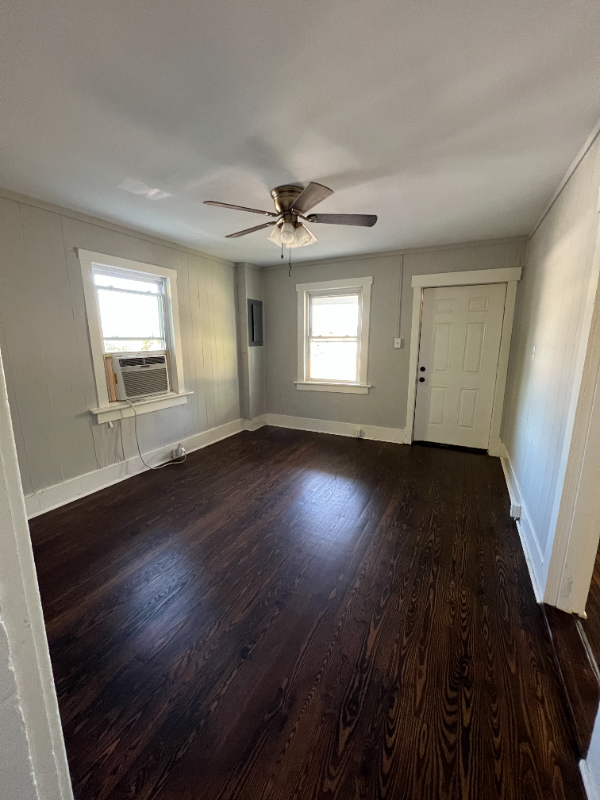 1106 Parker St #1106 - Photo 4 of 21