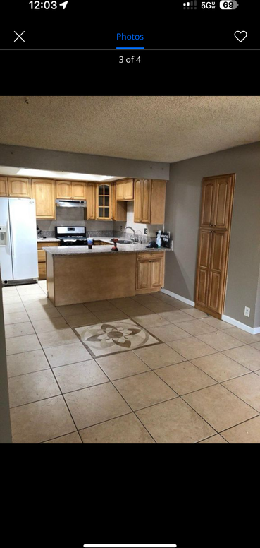 1369 E Oak Ave - Photo 2 of 4