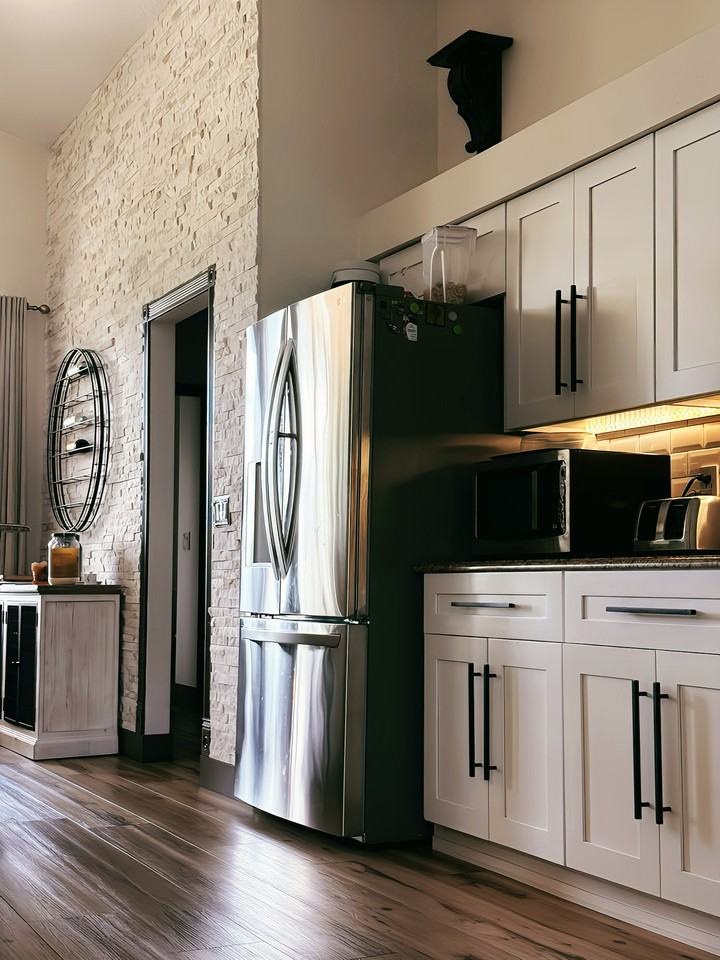 5609 Donnelly Cir #NA - Photo 6 of 19