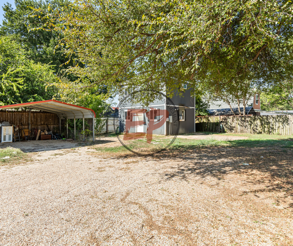 516 N 31st St #1 - Photo 2 of 8