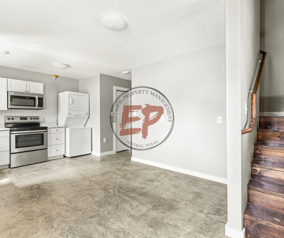 516 N 31st St #1 - Photo 5 of 8