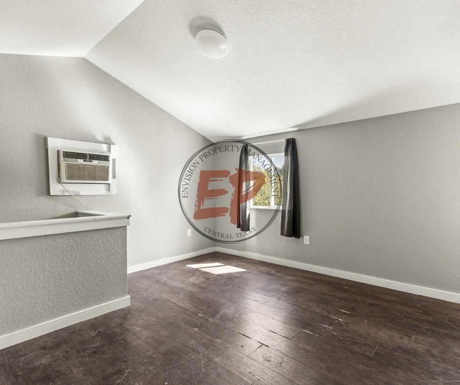 516 N 31st St #1 - Photo 6 of 8