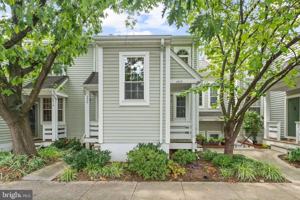featured image of 2910 Yarling Ct #1