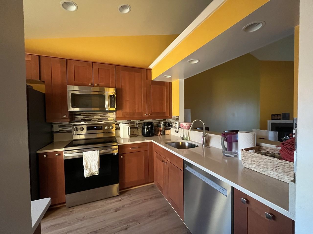 2910 Yarling Ct #1 - Photo 6 of 35