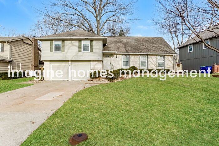 8424 W 89th St - Photo 3 of 21