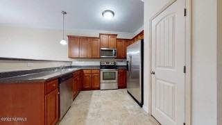 301 Winstead Loop Rd #301 - Photo 3 of 16