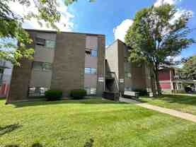 Summit St 1677-1683 TPP - Photo 1 of 1