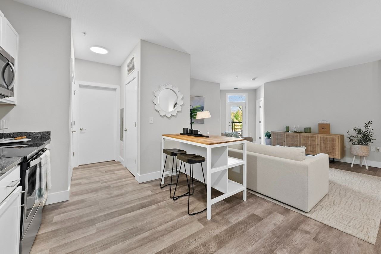 The Ave - Photo 6 of 50