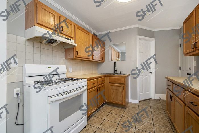 1246 Cesar E Chavez Ave Sw #2 - Photo 3 of 16