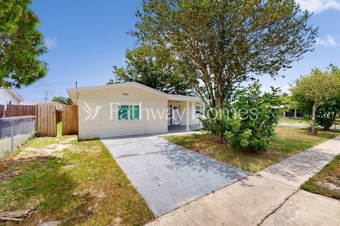 5332 Nancy Ln - Photo 3 of 37