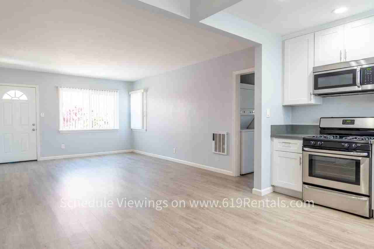 4535 Wilson Ave - Photo 4 of 10