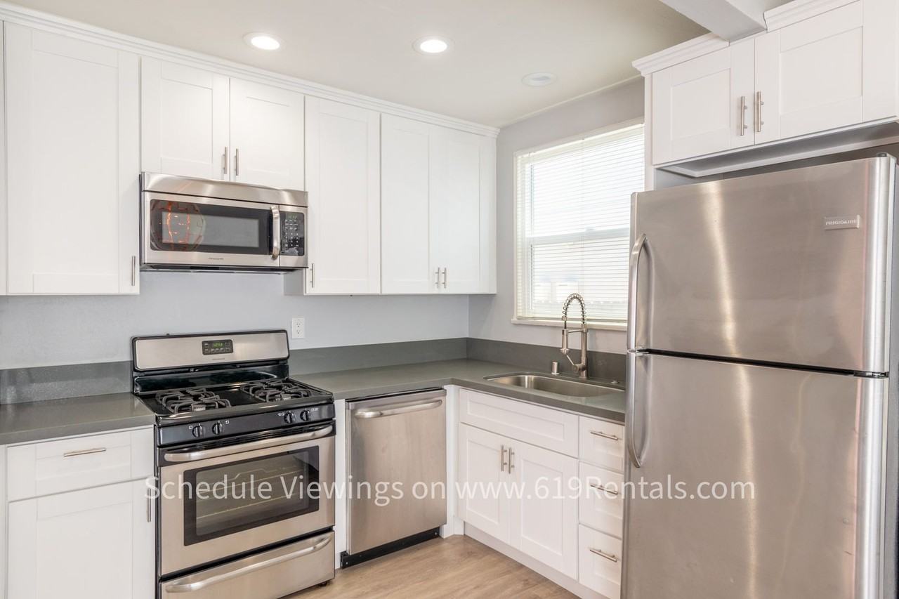 4535 Wilson Ave - Photo 6 of 10